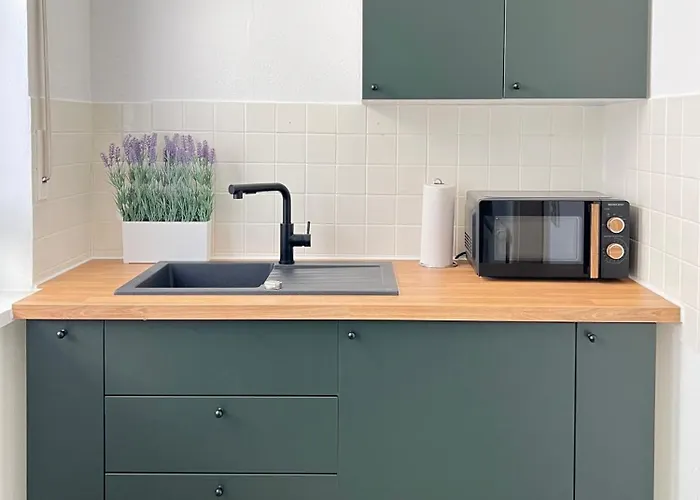 Burgstrasse アパート マンダーシャイト